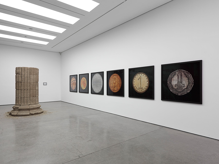 The Fundamental Units, White Cube, Mason's Yard, 2013 (photo Ben Westoby)